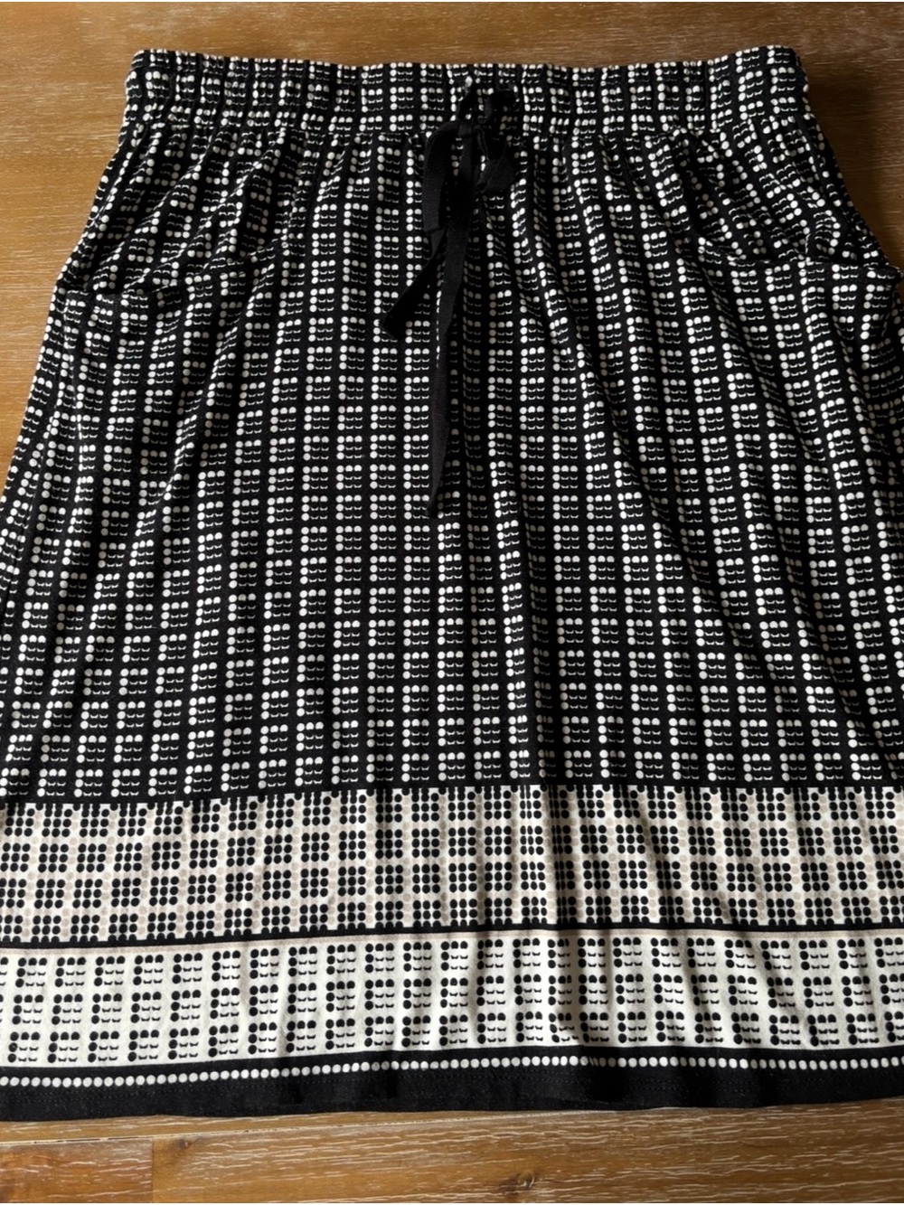 Max Studio Black and White Mini Skirt with Drawstring